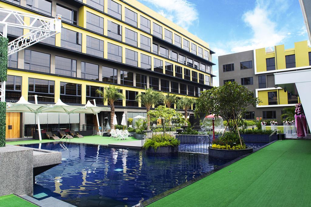 Look Royal Resort Chiayi City Exterior photo The Green Residences